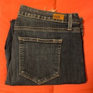 PAIGE HOXTON CROP JEANS